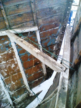 [Immagine: 20121210181331_4.jpg]
