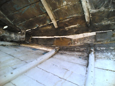 [Immagine: 201271522264_controRuotaPalellaRotta3.jpg]