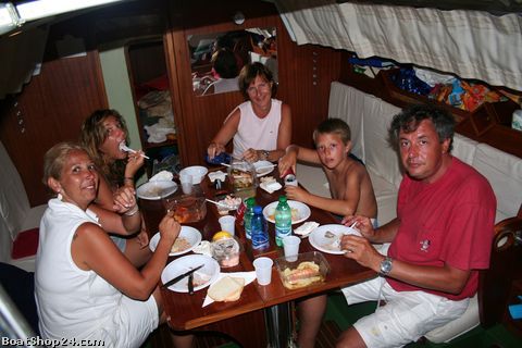 [Immagine: 200911169479_1826514c.jpg]