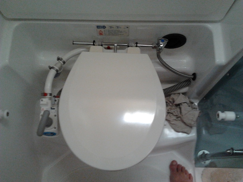 [Immagine: 201251316204_bidet.jpg]