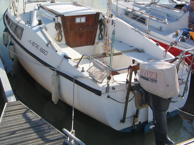 [Immagine: 2011726152326_mini-img_0454.jpg]