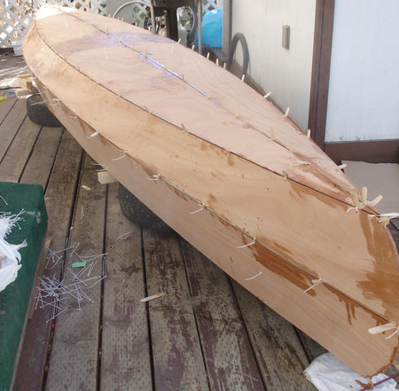 [Immagine: 2013111621405_stitch-glue-canoa.jpg]