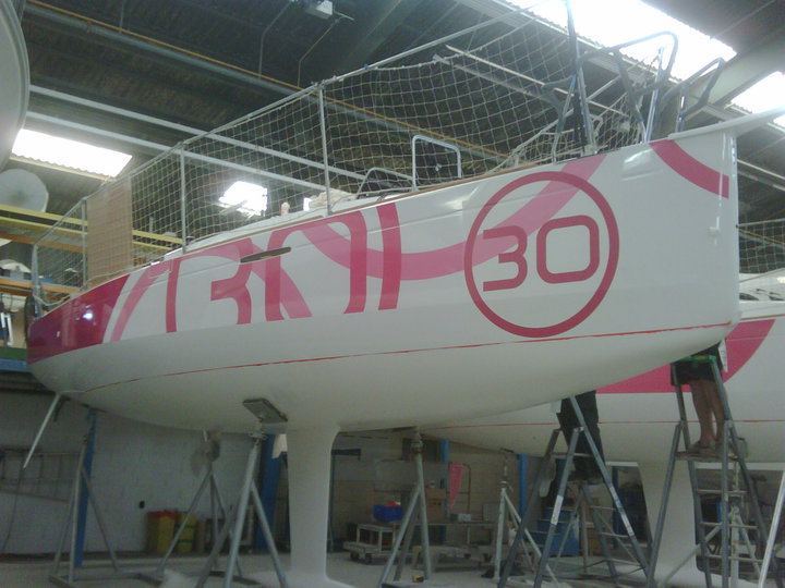 [Immagine: 201062584646_f30_foto.jpg]