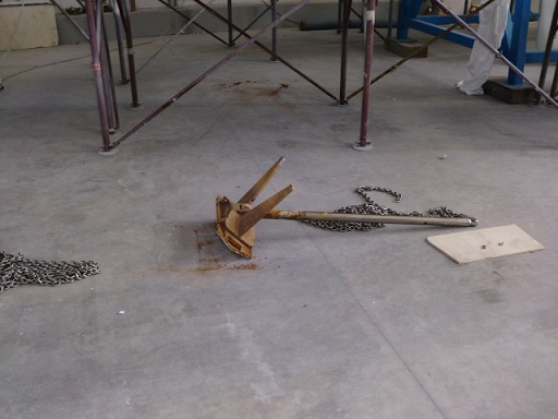 [Immagine: 20124284433_ancora.JPG]