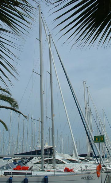 [Immagine: 200761613492_006.jpg]