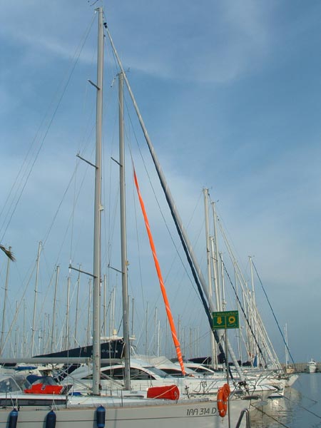 [Immagine: 2007616135059_008.jpg]