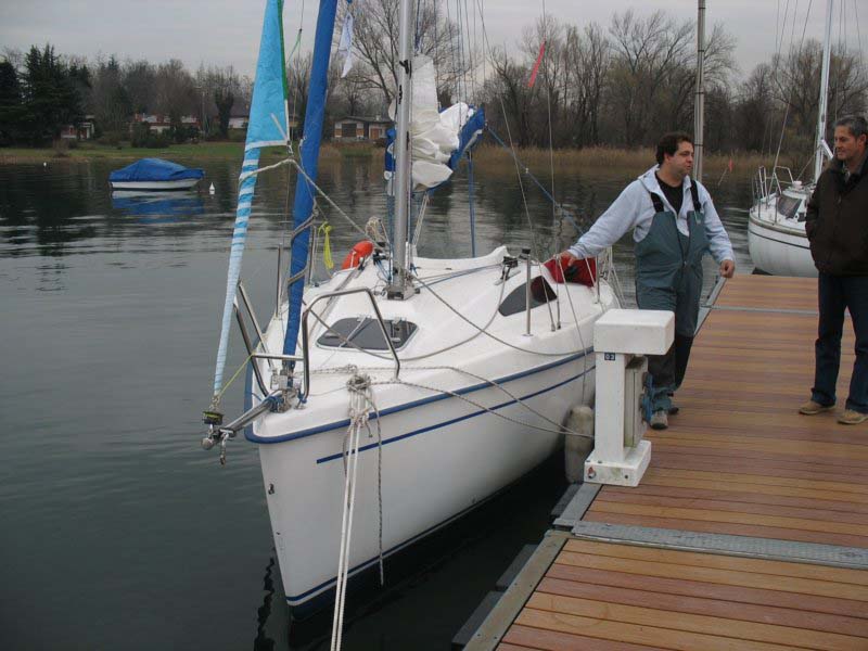 [Immagine: 201222915301_03natale_monvalle2006.jpg]