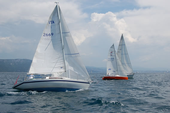 [Immagine: 2009716164739_DSC58_jpg.jpg]