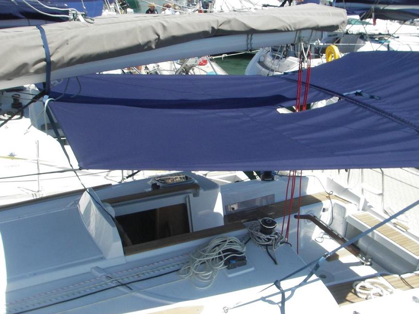 [Immagine: 2011418102845_bimini_sunfast35.JPG]