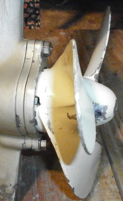 [Immagine: 201251684859_elica-lato2.jpg]