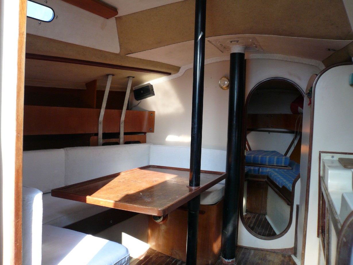[Immagine: 200852718303_dinette_1.jpg]