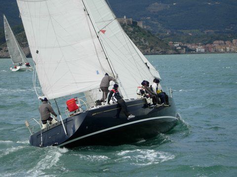 [Immagine: 2009927205630_regata.jpg]