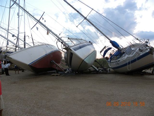 [Immagine: 2010917214640_incidente.jpg]