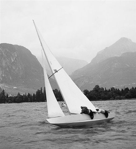 [Immagine: 200942919409_Star.jpg]