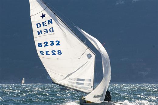 [Immagine: 200929143824_star2.JPG]