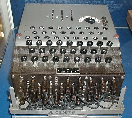 [Immagine: 201171495513_enigma.JPG]