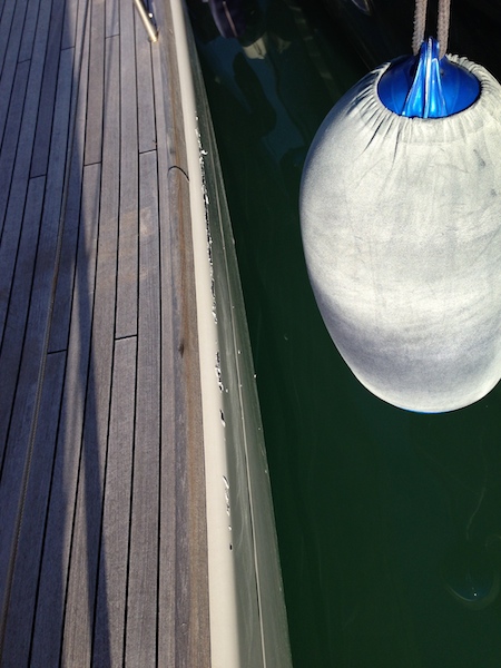 [Immagine: 201432783653_2014326201810_WRAPPING.jpg]