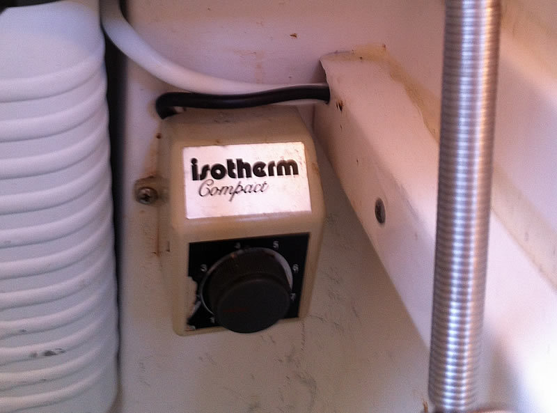 [Immagine: 2013719502_termostato.jpg]