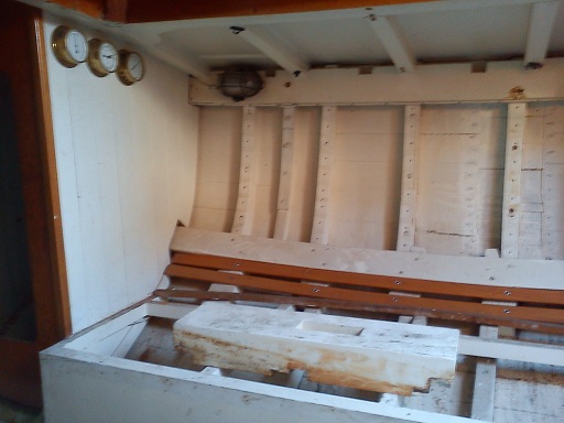 [Immagine: 2012121153735_int2.jpg]