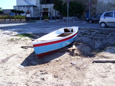 [Immagine: 2011316142127_b100_0123.jpg]