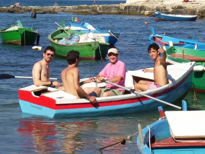 [Immagine: 201131614220_b100_0128.jpg]