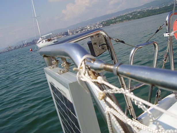 [Immagine: 2010512194446_4.jpg]