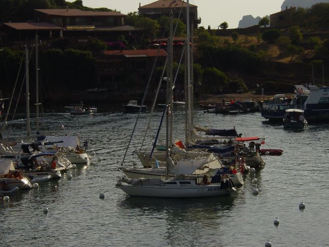 [Immagine: 2008412191533_girolata.JPG]