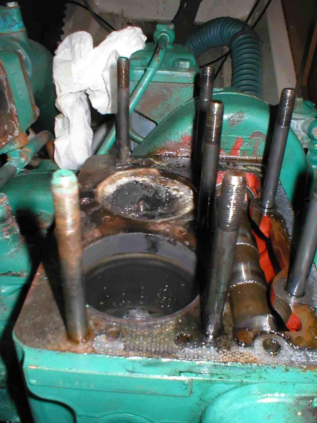 [Immagine: 20102121341_MOTORE2.jpg]
